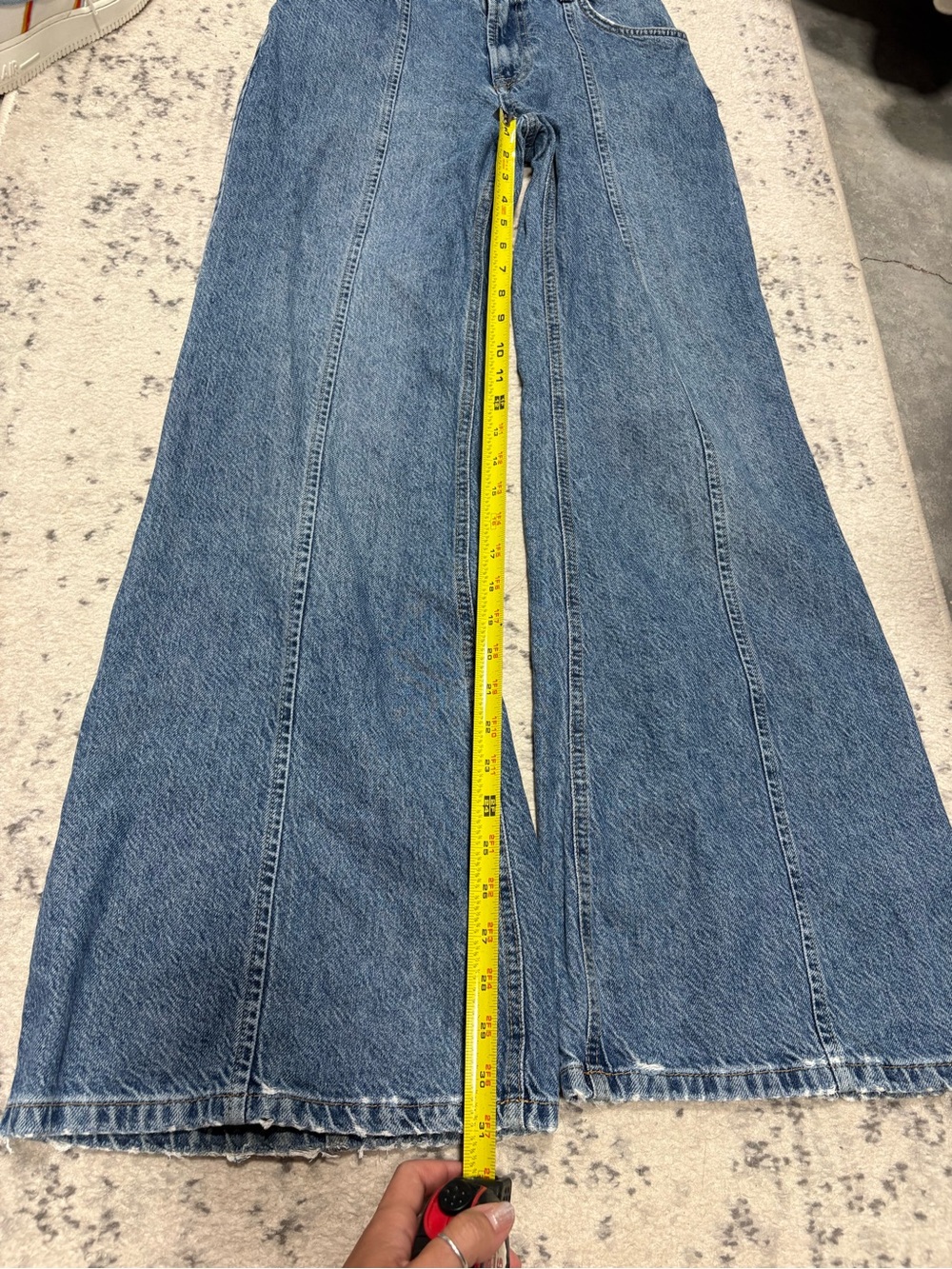 Free People We The Free Wallflower Wide-Leg Jeans - Picture 10 of 15
